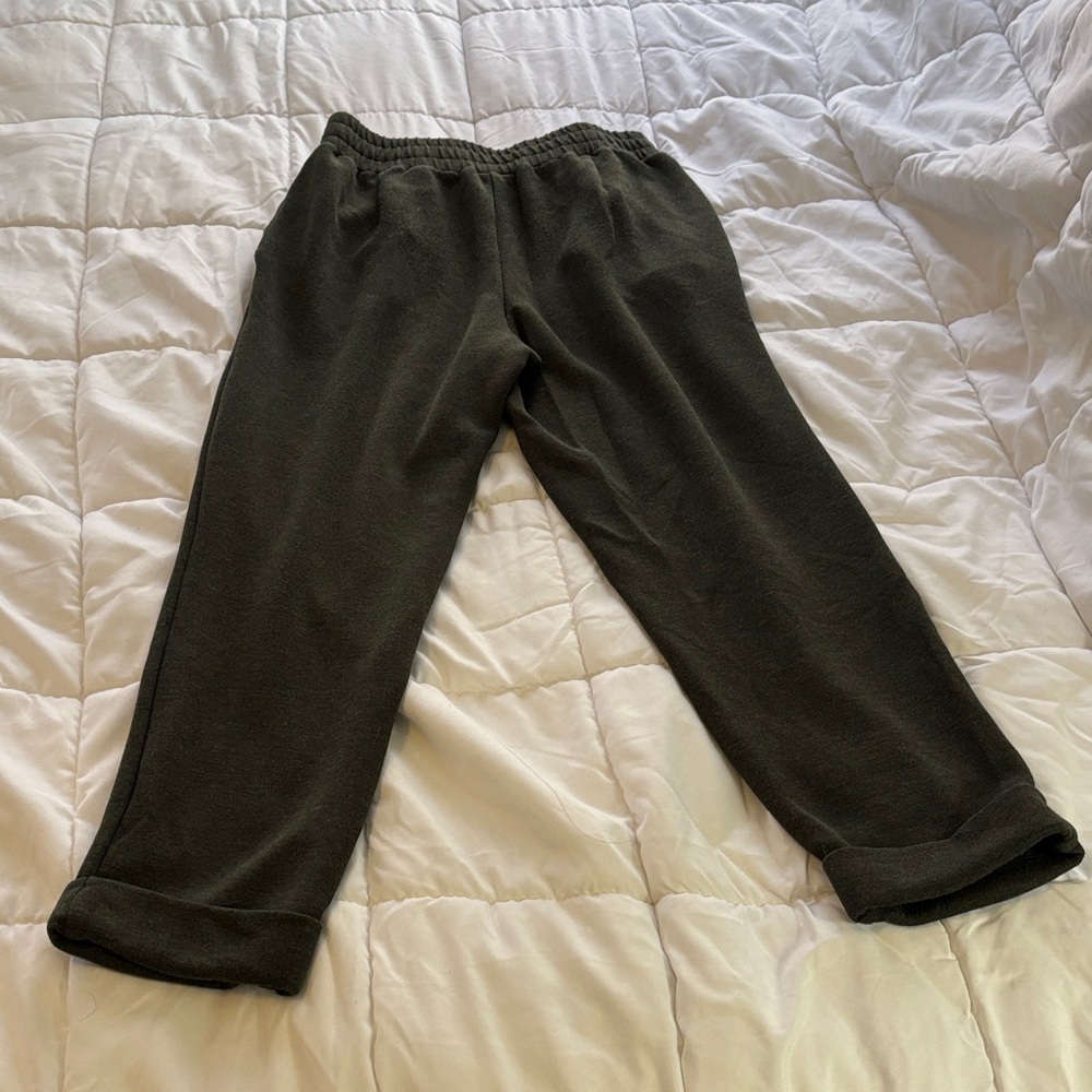 Varley Olive Green Double-soft cuffed Joggers - Picture 6 of 6